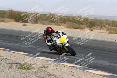 media/Apr-10-2022-SoCal Trackdays (Sun) [[f104b12566]]/Turn 3 Inside (1150am)/